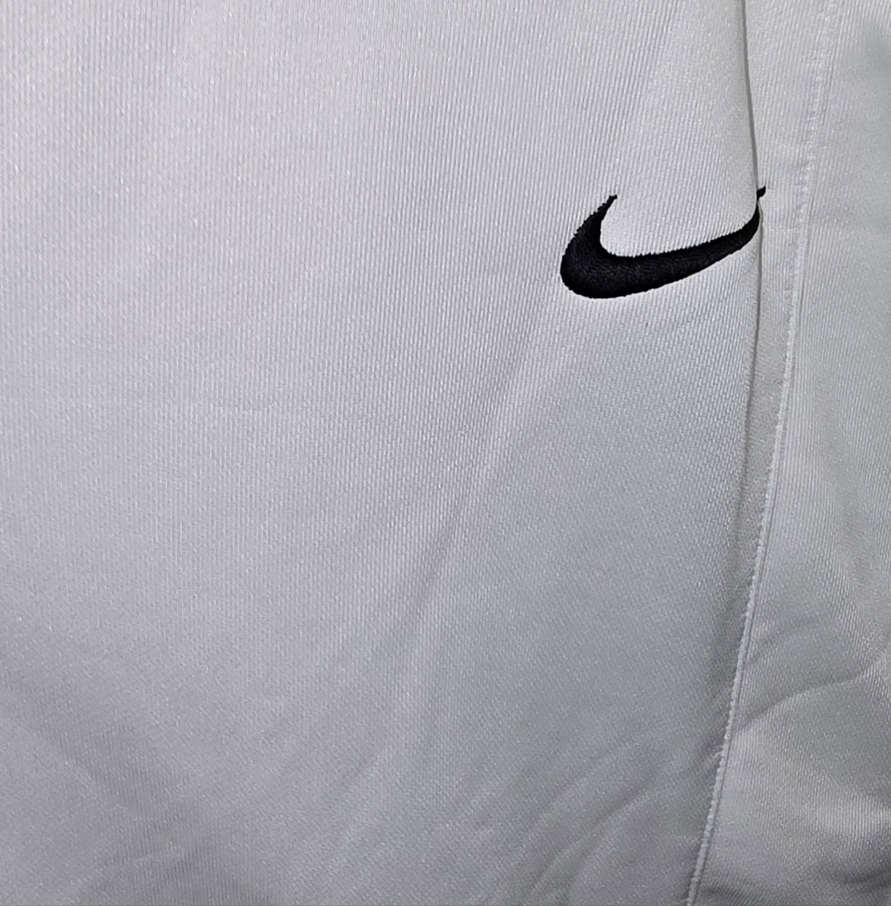 #M29 Nike White Dri-FIT  Legs Pants With Side Slit & Button Details,loose Fit. - Picture 7 of 9